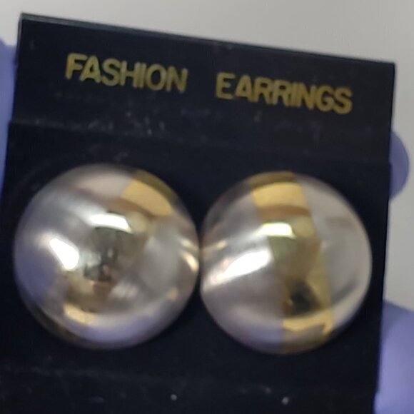 Gold, Silver Dual-Tone Stud Earrings Modern Stripe Design, 0.75” Fashion Jewelry - Picture 8 of 9